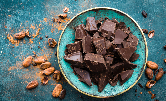Meaning of dreaming with chocolate: your best moment in love